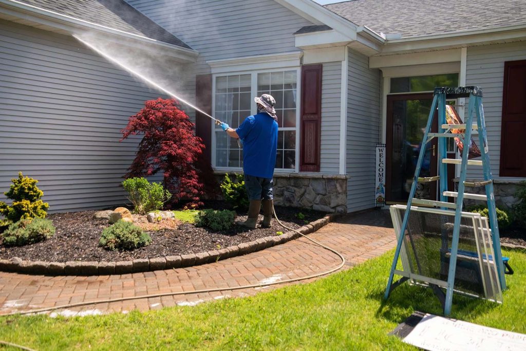 Professional Pressure Washing Services in Gulfport, MS image